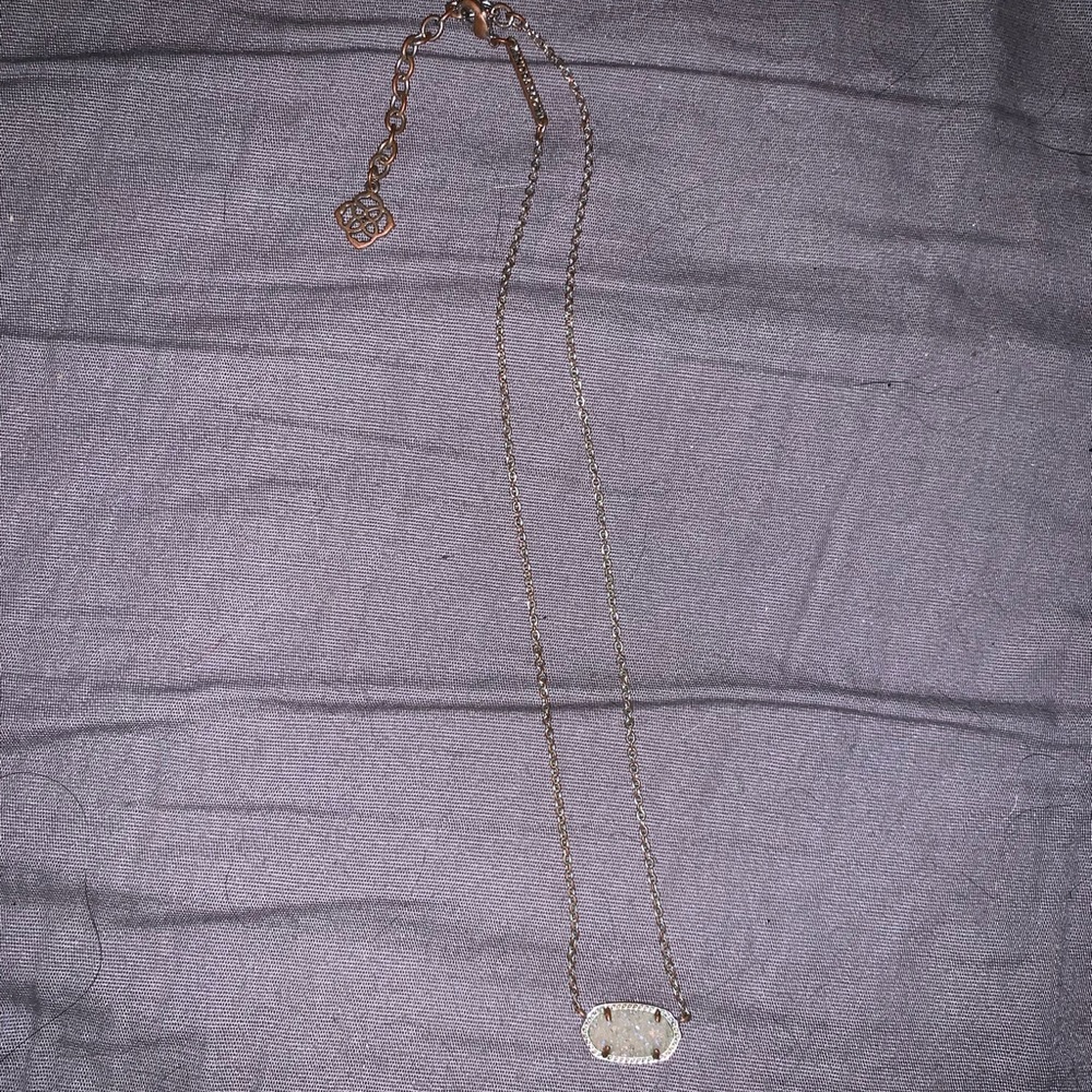 Kendra Scott Necklace